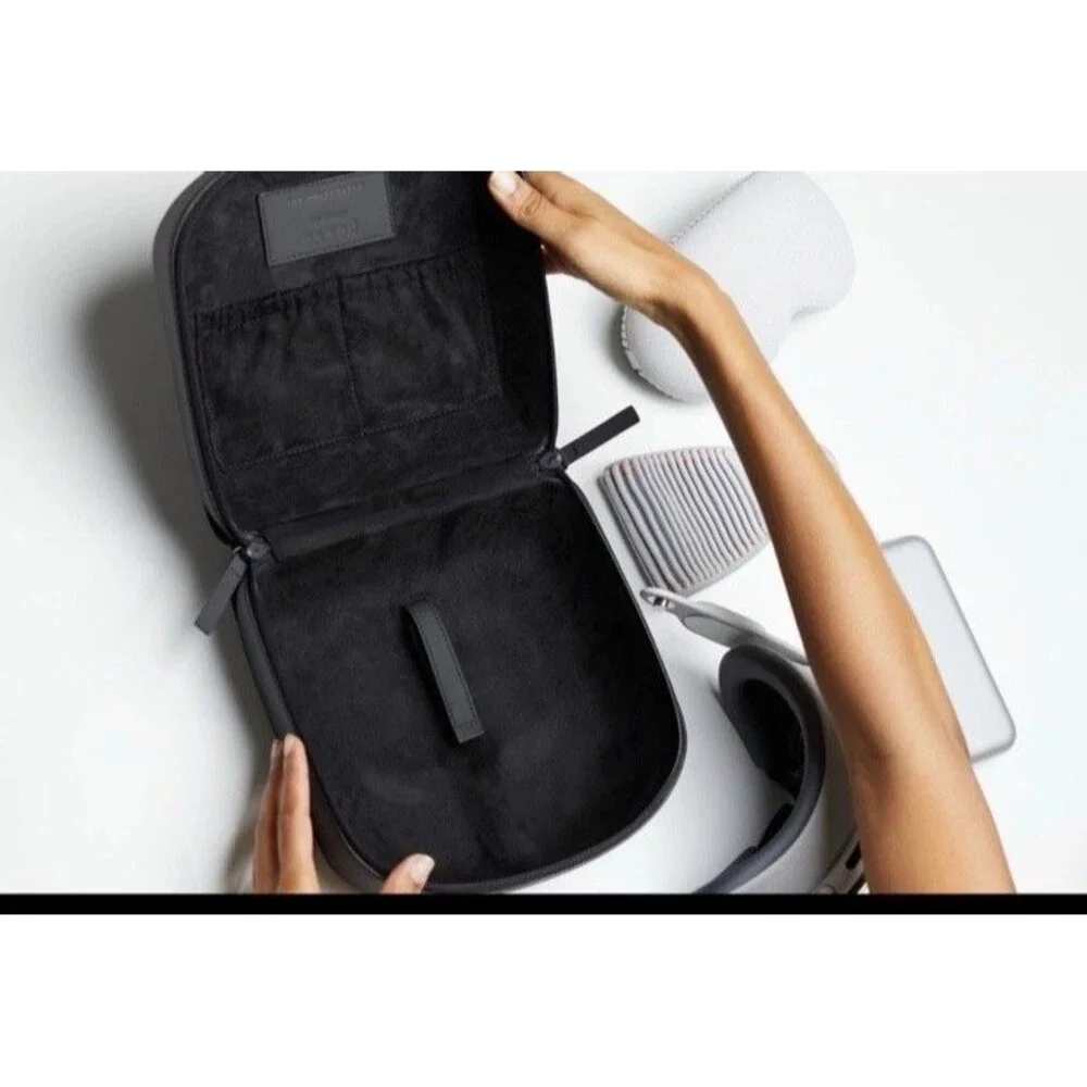von Holzhausen Carry Sling Travel Case for Apple Vision Pro NIB Leather Case